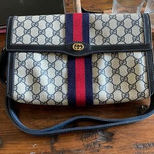 ❤️SOLD❤️Blue Gucci authentic bag
